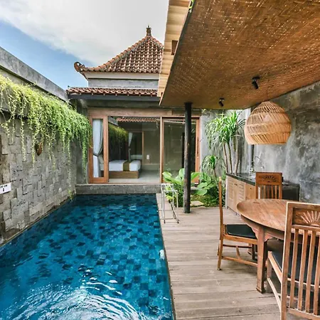 Me Villas Echo Beach Canggu Exterior photo